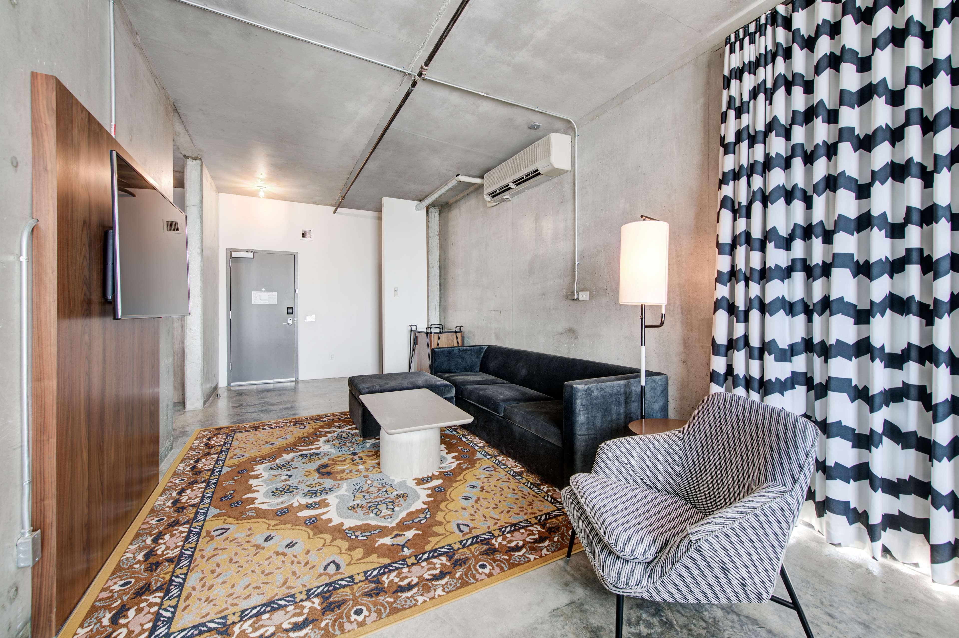 Nylo Las Colinas Hotel, Tapestry Collection By Hilton Irving Exterior foto