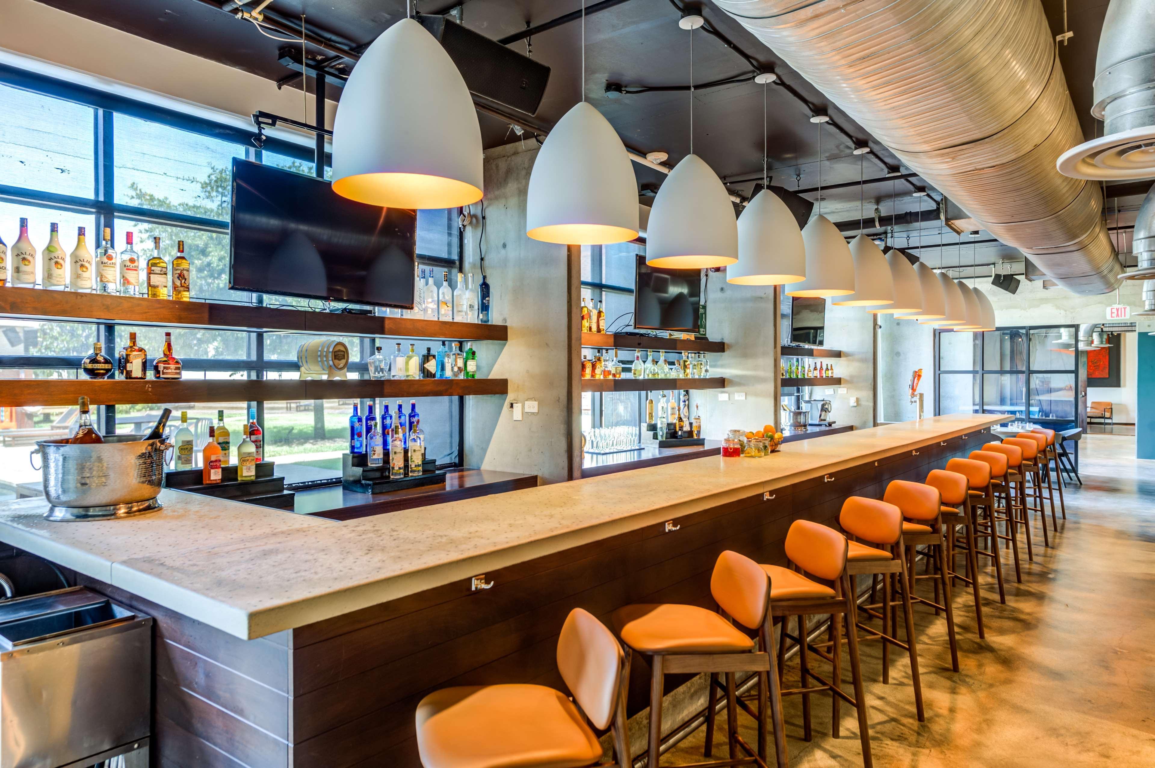 Nylo Las Colinas Hotel, Tapestry Collection By Hilton Irving Exterior foto