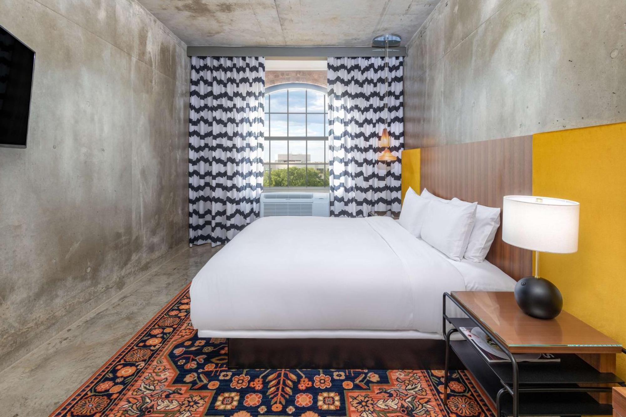 Nylo Las Colinas Hotel, Tapestry Collection By Hilton Irving Exterior foto